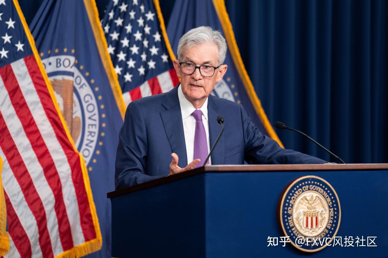 美联储利率维稳，但风险加剧：市场震荡如何用策略赢得先机?